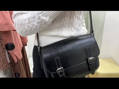 ❤️ Јавна мастурбација на младата кучка FeralBerry со дилдо во фитинг просторијата Секс видео на mk.seecamsus.top ❌️